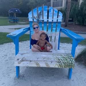 Meet your Posher, Abigail